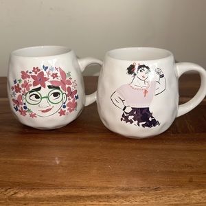 Set of 2 Encanto Disney mugs